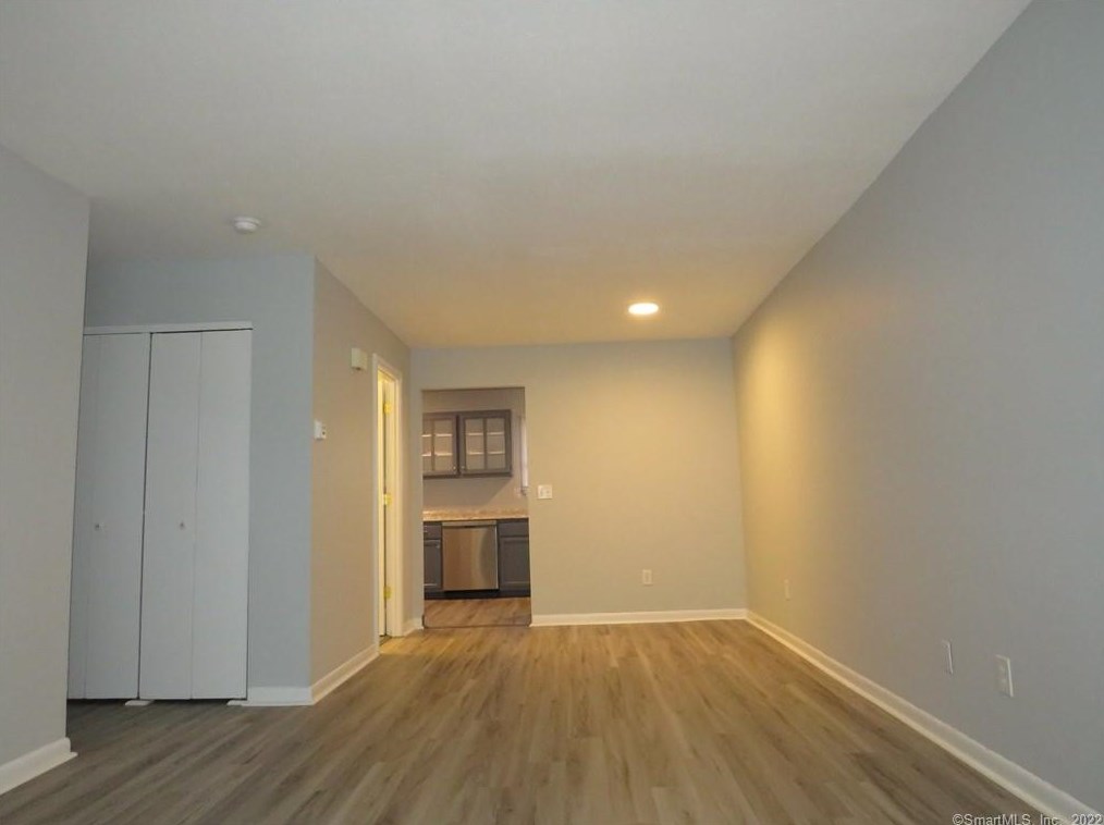24 High Path Rd Unit 24, Windsor, CT