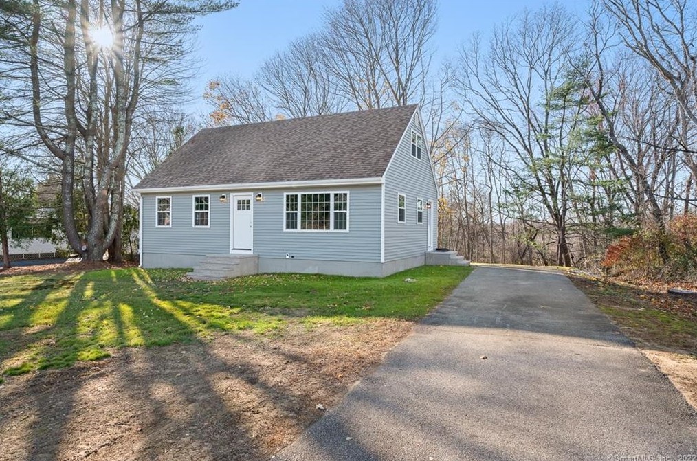 132 Spithead Rd, Waterford, CT 06385