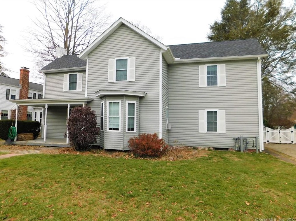 46 High St, South Glastonbury, CT 06073