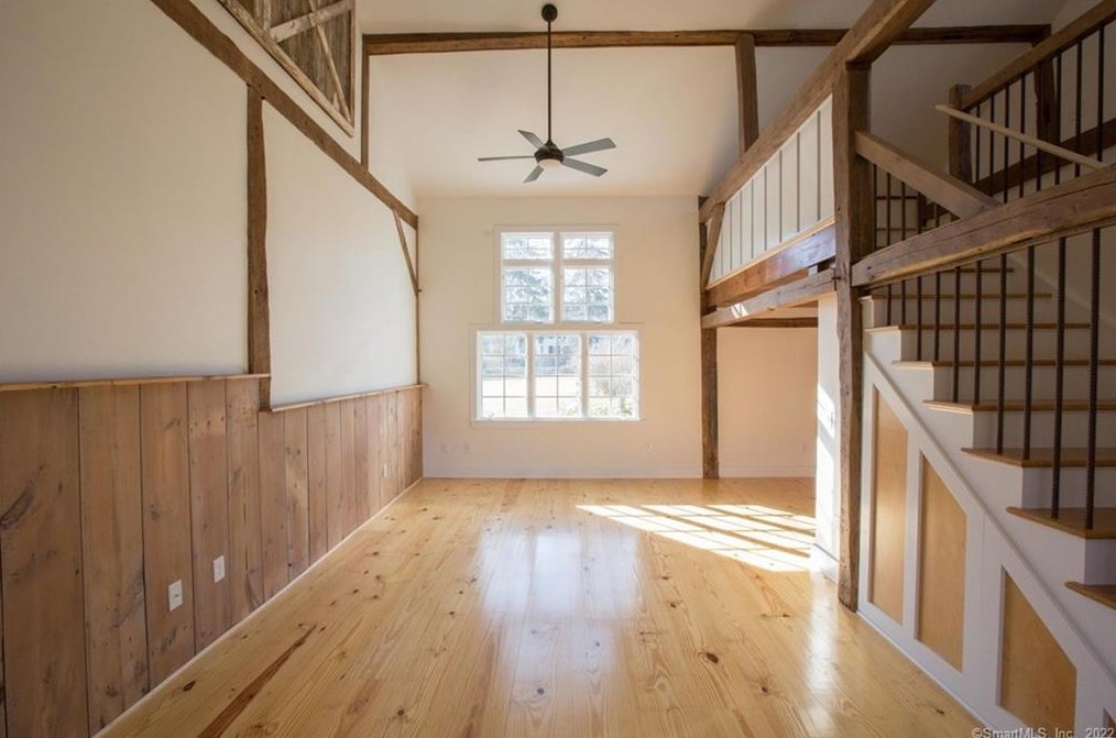 1 Lonetown Rd, West Redding, CT 06896