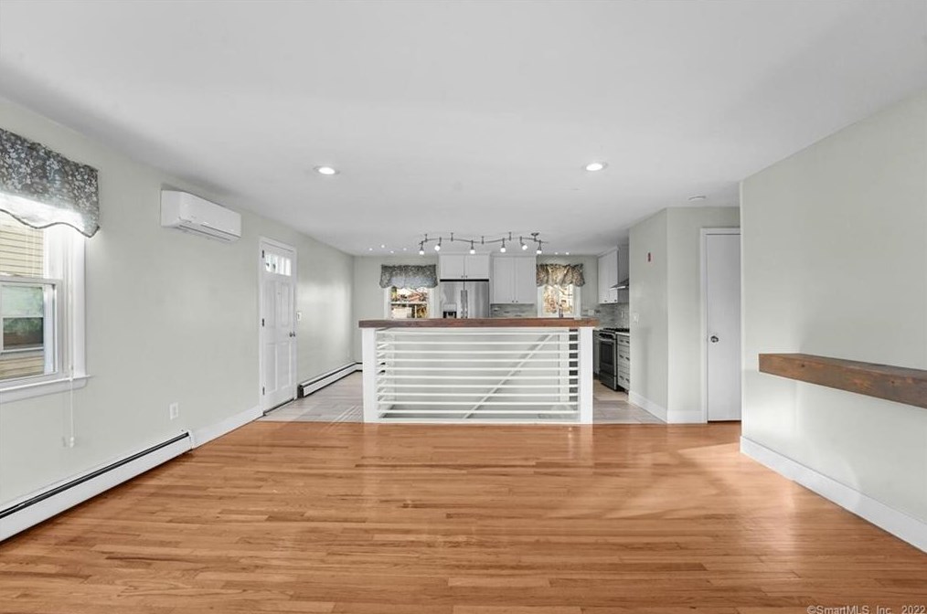 47 Ivy Pl, Norwalk, CT 06854