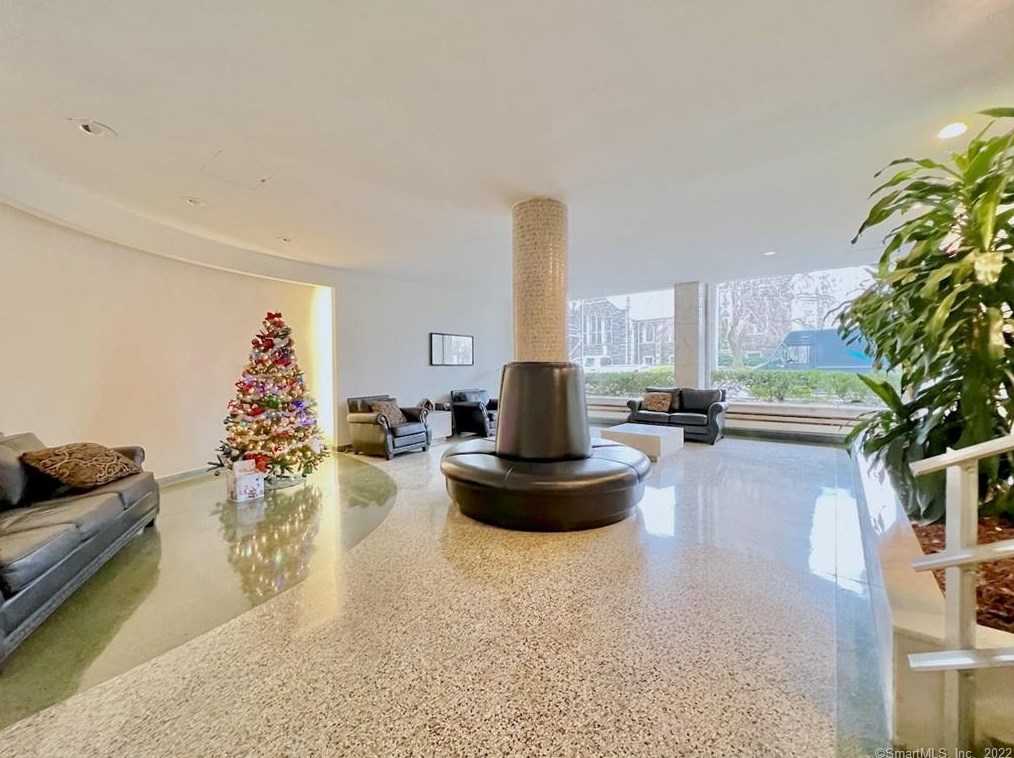 444 Bedford St #6j, Stamford, CT