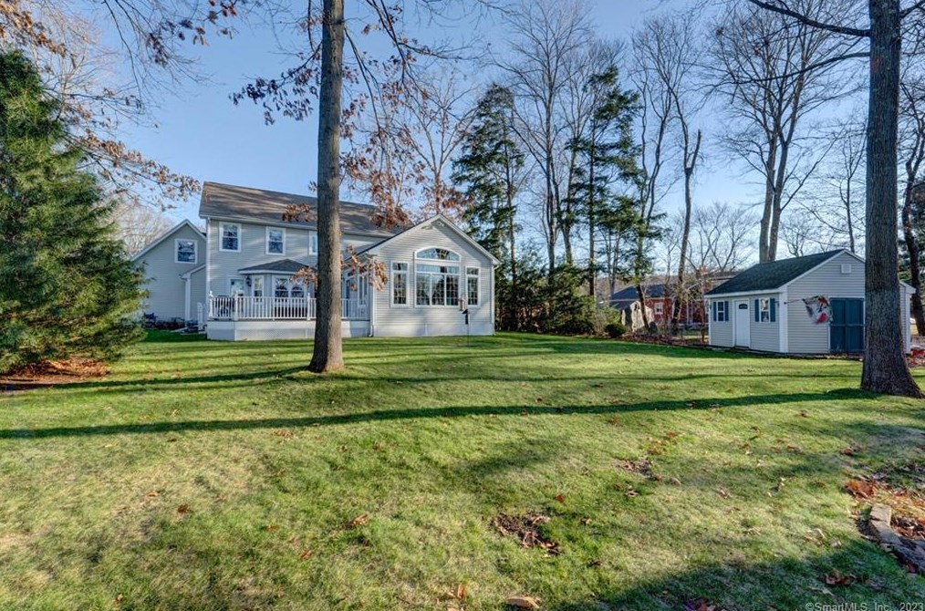 25 Kuhr Dr, Southington, CT 06489