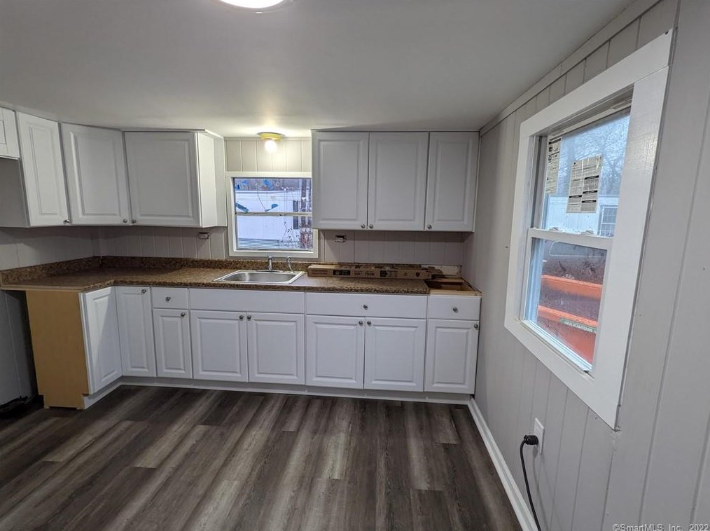 183 N Main St #15, Branford, CT 06405