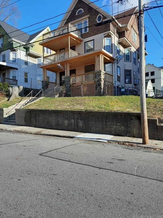 85 Idylwood Ave, Waterbury, CT 06705