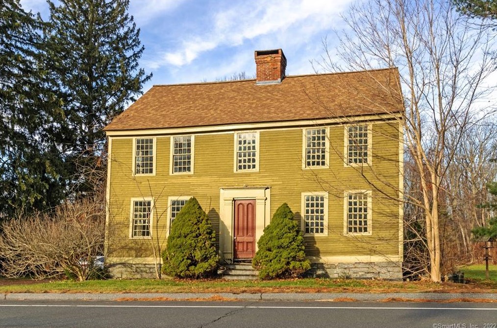 1236 Saybrook Rd, Haddam, CT 06438
