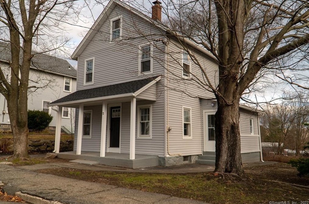 72 Red Mountain Ave, Torrington, CT 06790