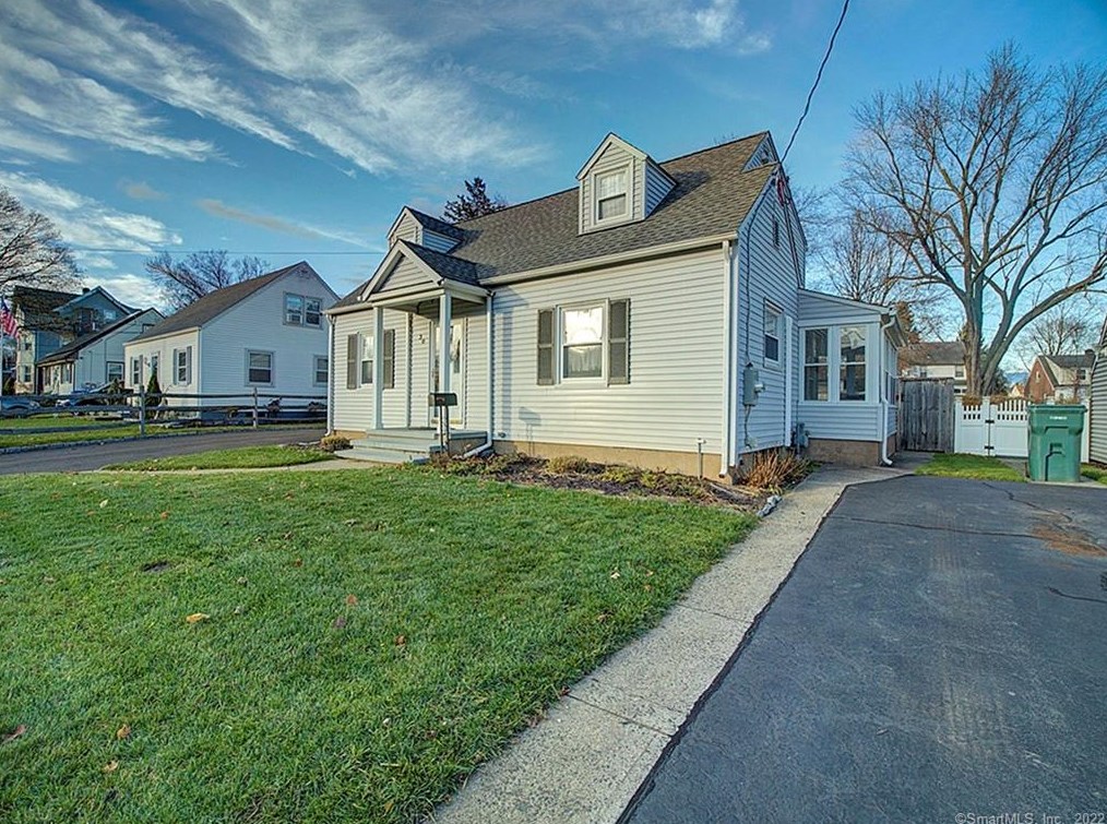 30 Washington Rd, New Haven, CT 06518