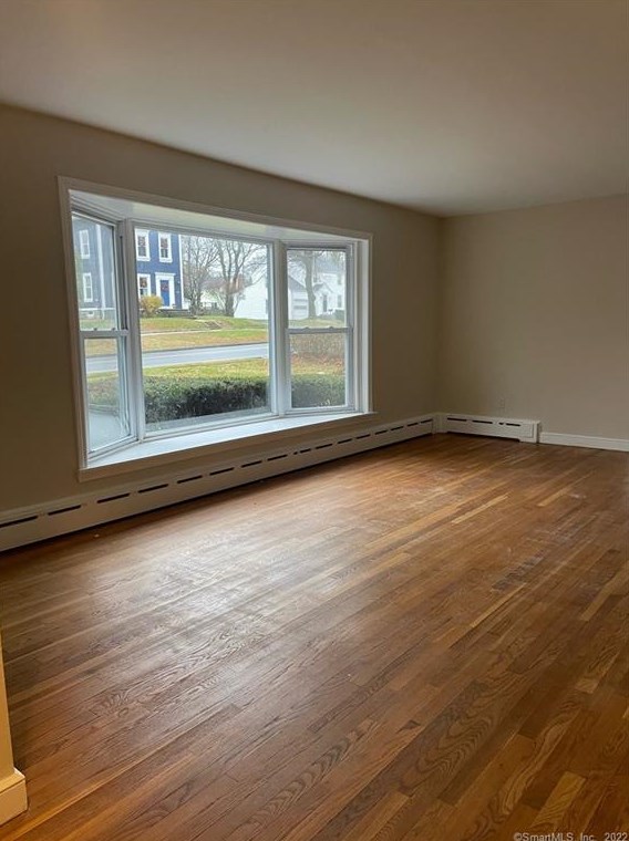 1316 Main St, Stratford CT  06615-7071 exterior