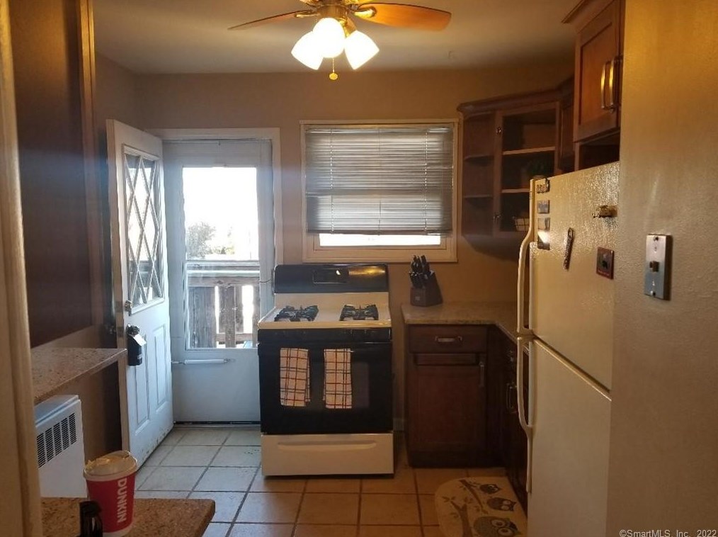 36 Courtland #4, Stamford, CT 06902