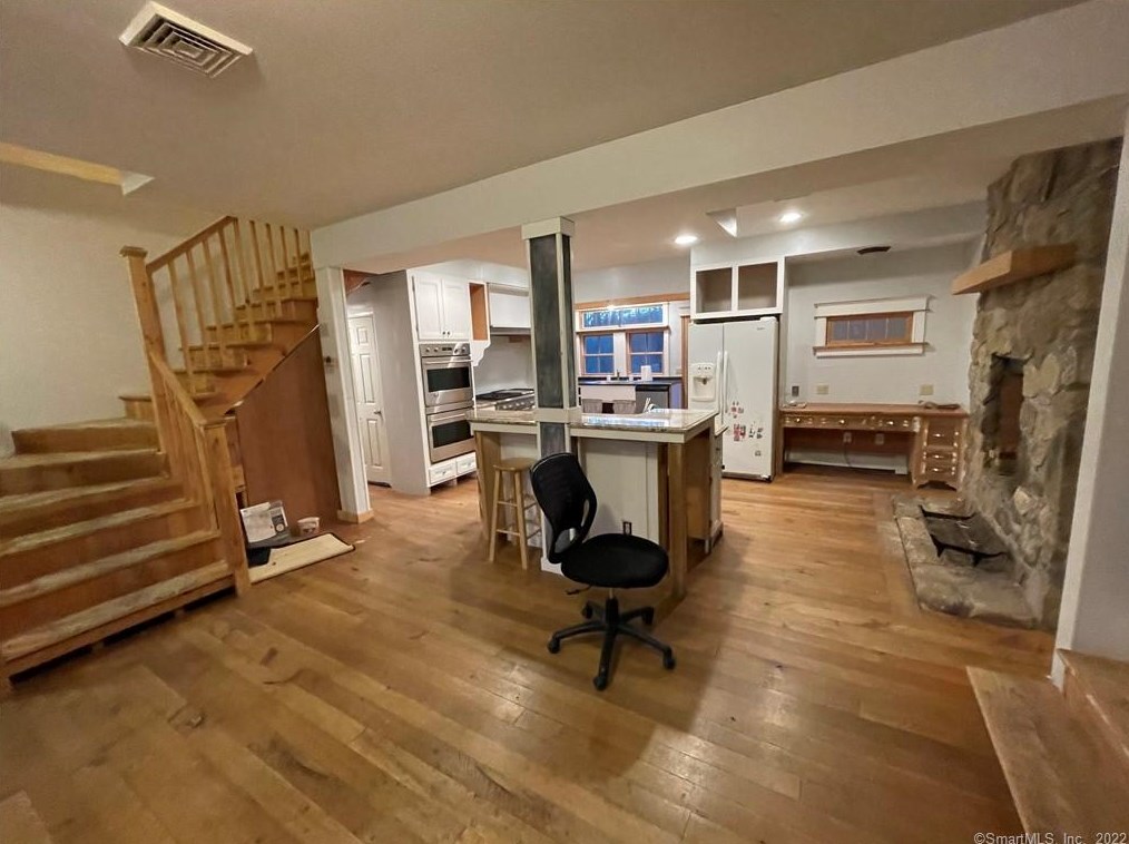 16 Mountain View Ter, Northville CT  06776-2414 exterior