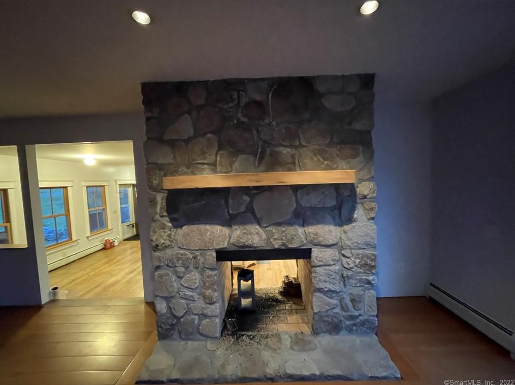 16 Mountain View Ter, Northville CT  06776-2414 exterior