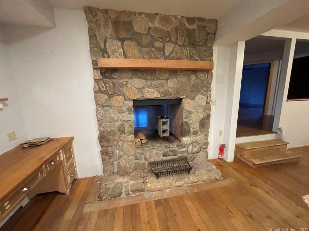 16 Mountain View Ter, Northville CT  06776-2414 exterior