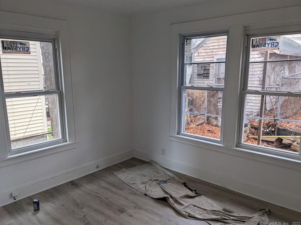 38 Denver Ave #1, Bridgeport, CT 06605