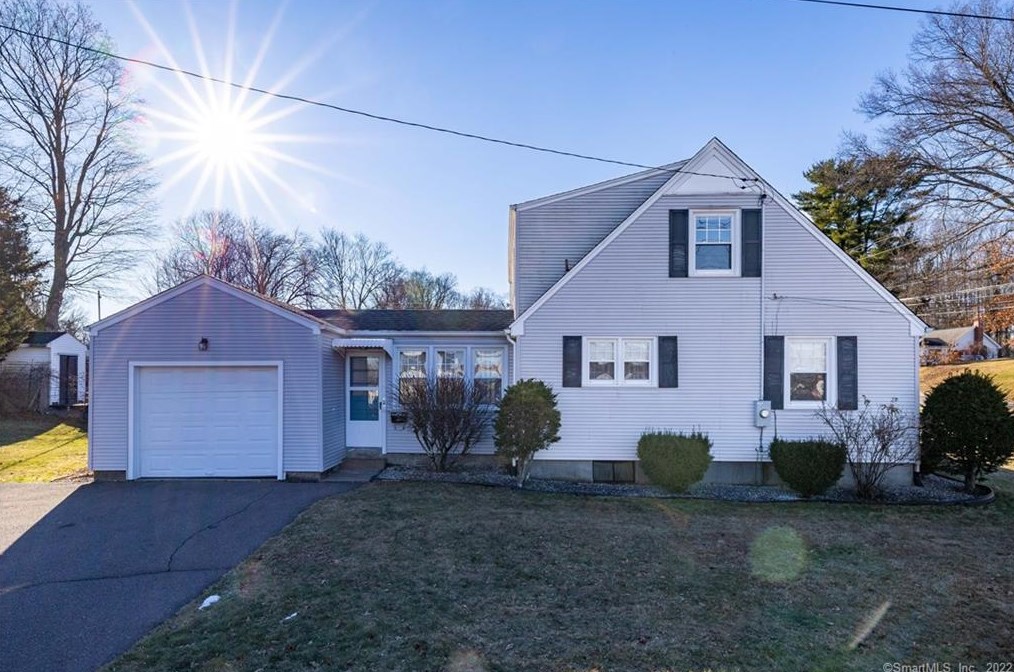 231 Percival Ave, Kensington, CT 06037