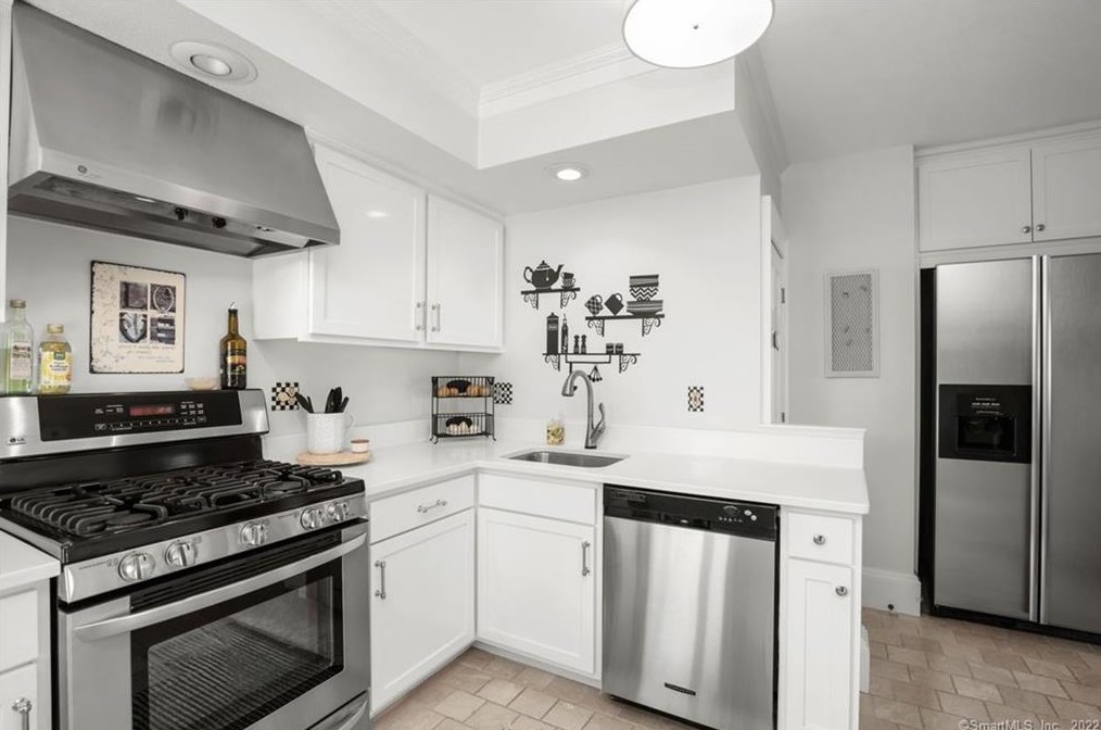 18-20 Reed St, Milford, CT 06460