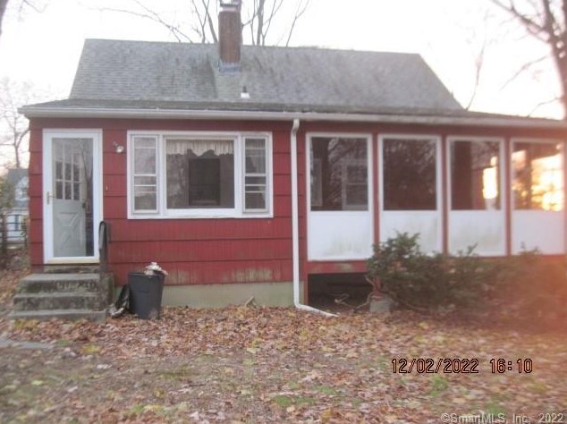 74 Wayland St, North Haven, CT 06473