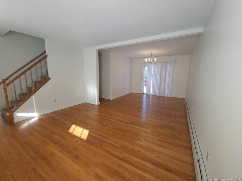 8 Pheasant Run Rd, Stonington, CT 06378