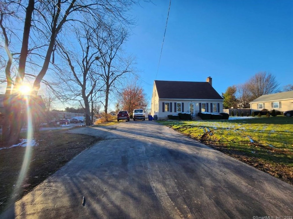 36 Brushy Plain Rd, Branford, CT 06405