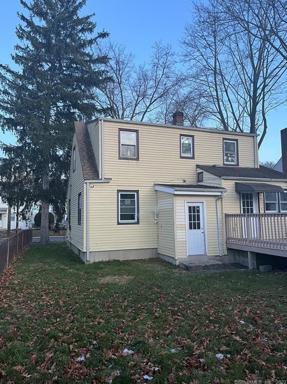 70 Dale St, Stamford, CT 06902