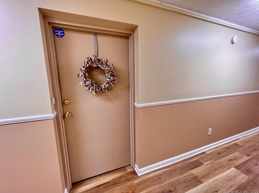 159 Kings Hwy #1, Milford, CT 06460