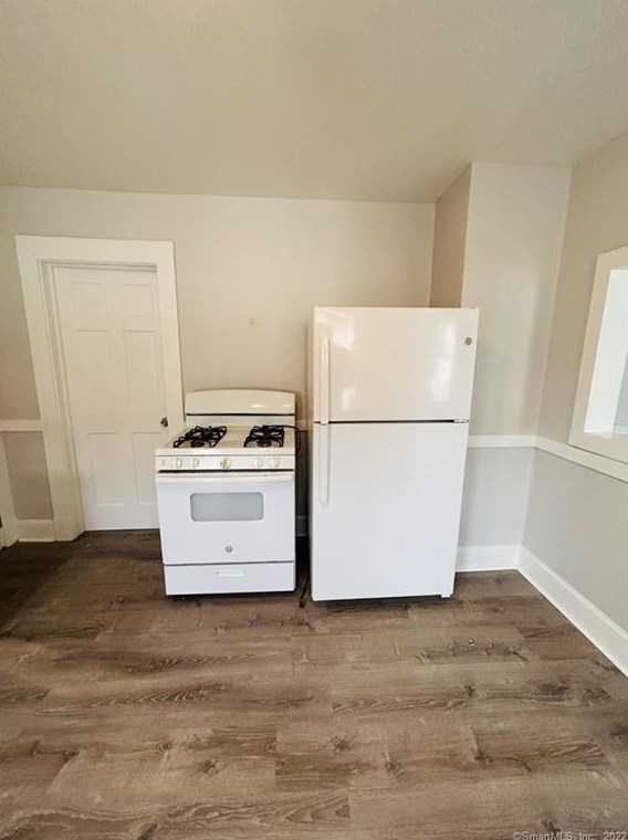 111 Liberty St, Meriden CT  06450-5616 exterior