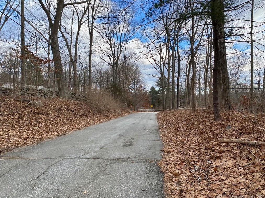 20 Nyberg Rd, North Windham, CT 06235 exterior