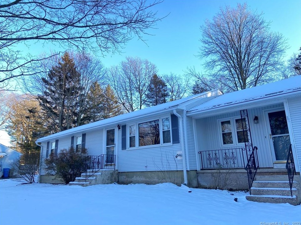 95 Sheffield Ln, Bristol, CT 06010