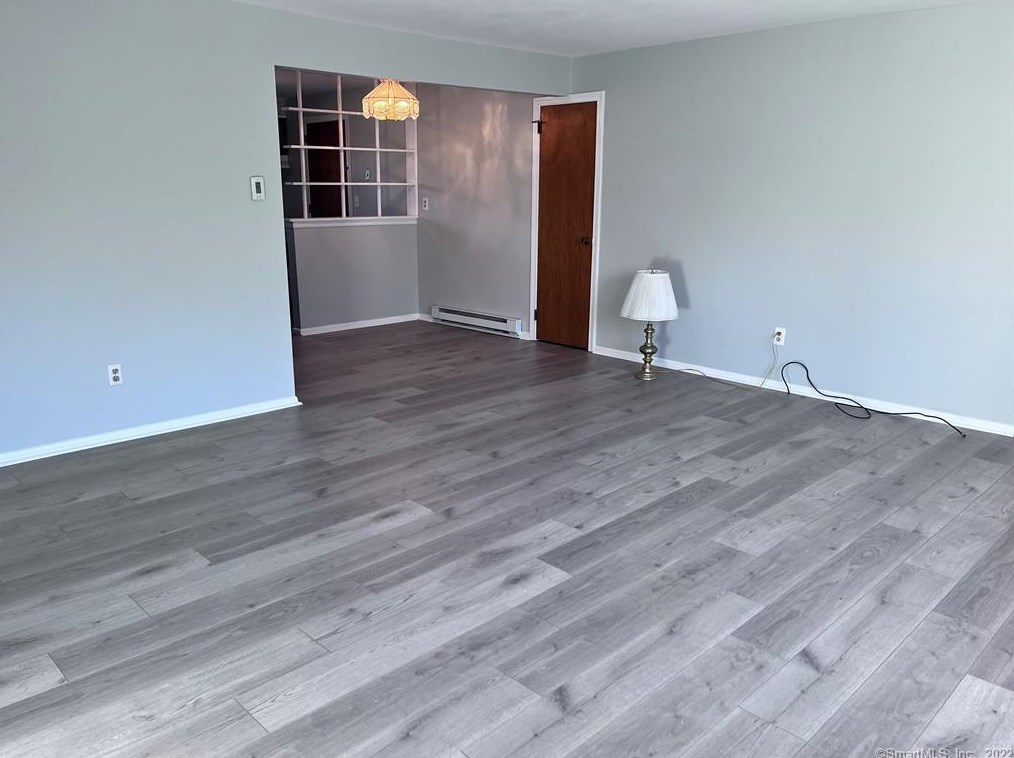 264 Robin Ct #a, Cheshire, CT 06410