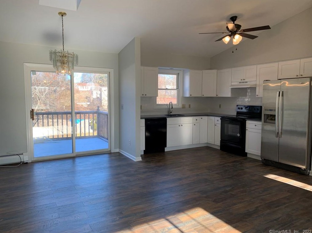 287 Homeside Ave, New Haven CT  06516-2413 exterior