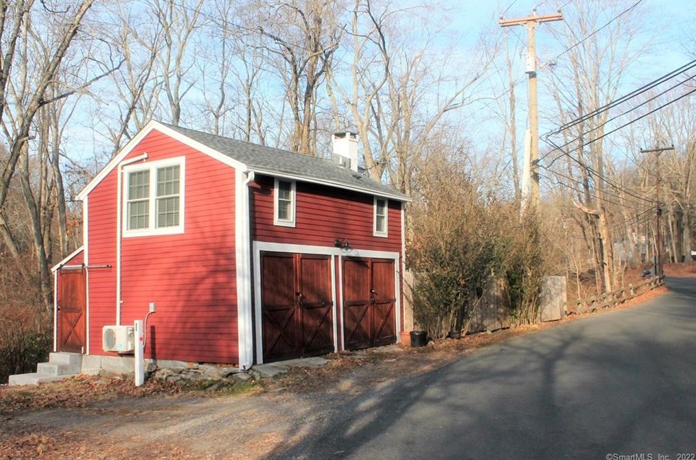 21 Hoydens Hill Rd #a, Fairfield, CT 06824