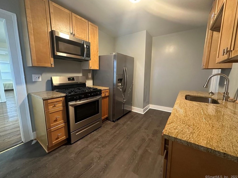 45 Hebron St #1, Hartford, CT 06112