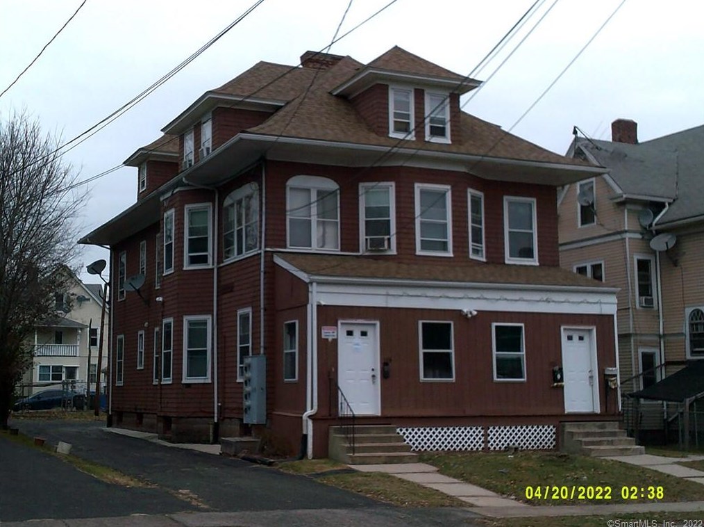 172 Barker St #2, Hartford, CT 06114