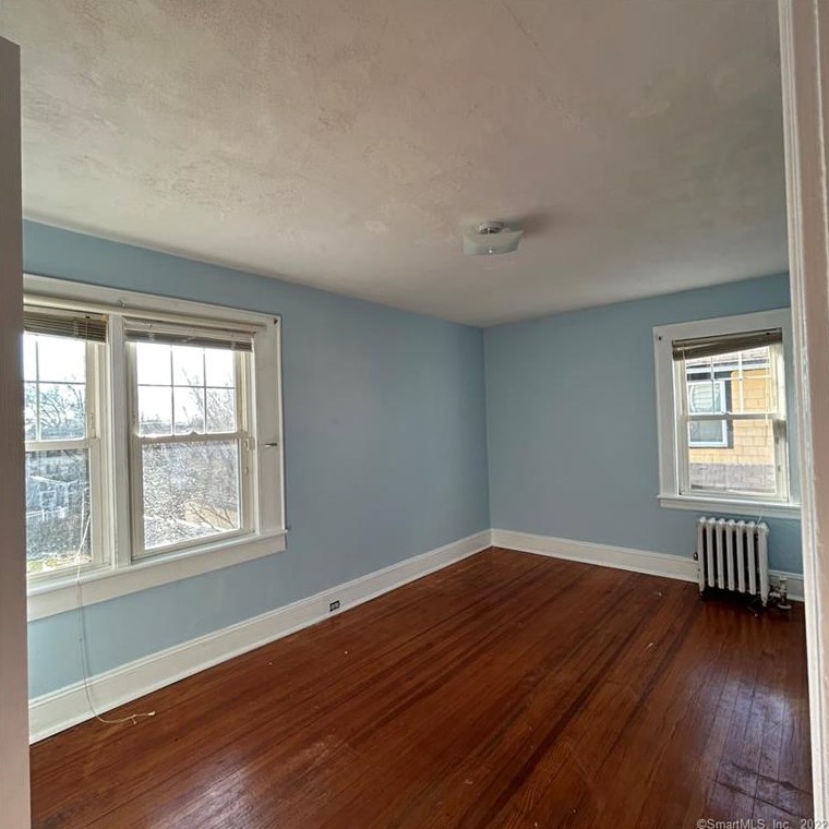 375 Westfield Ave, Bridgeport, CT 06606