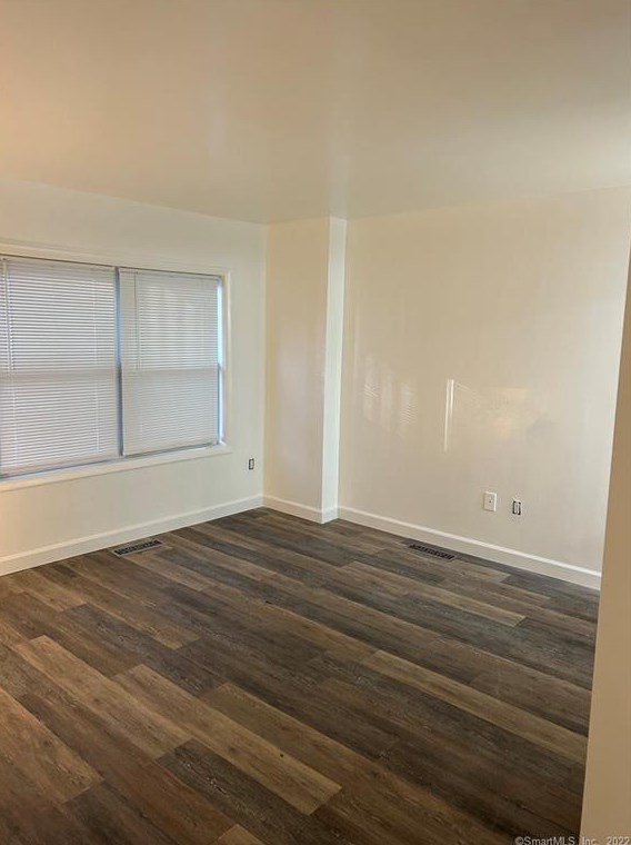 93 Spruce St #2, Stamford, CT 06902