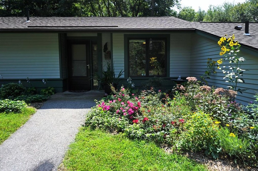 12 Silo Road W #12, Storrs Mansfield, CT 06268