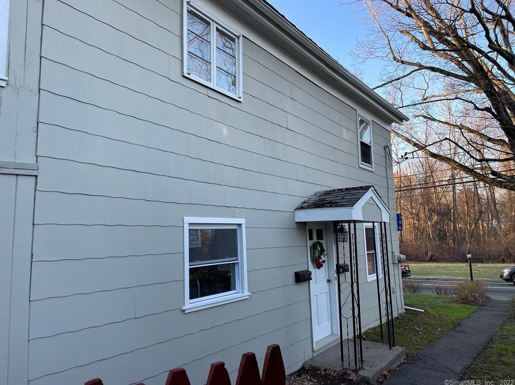 146 Main St, Kensington, CT 06037