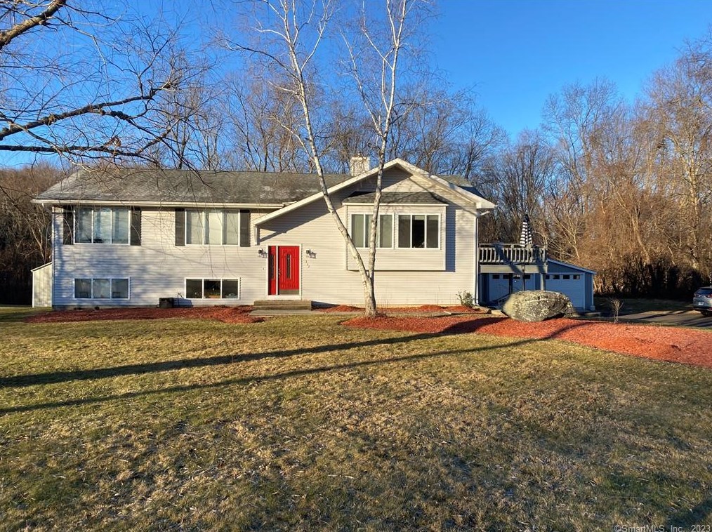 322 South St, Plymouth, CT 06782