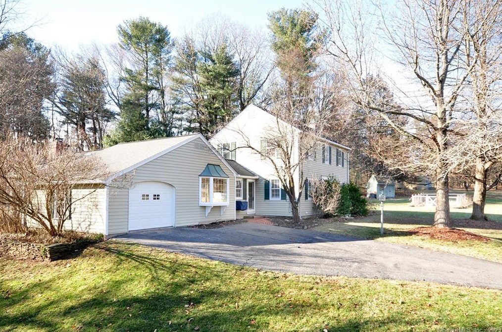 29 Mayflower, Windsor, CT 06095