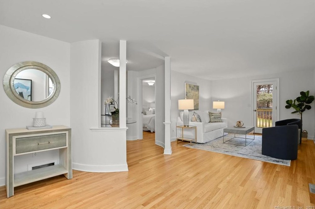 339 Bronson Rd, Southport, CT 06890