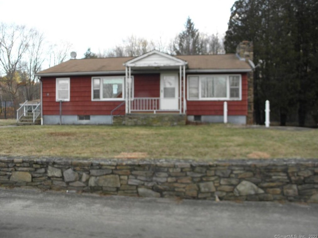 15 Lapiere Rd, Fabyan, CT 06255