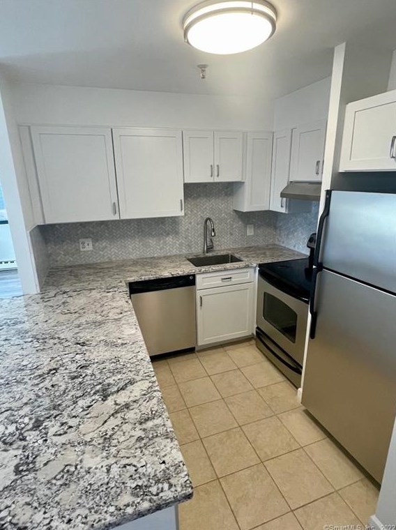 51 Schuyler Ave #8c, Stamford, CT