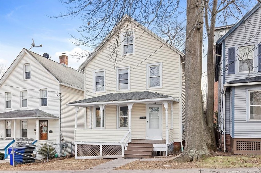 82 Burr Ave, Middletown, CT 06457