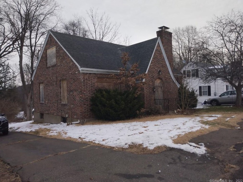 244 Atkins Street Ext, Meriden, CT 06450-3406