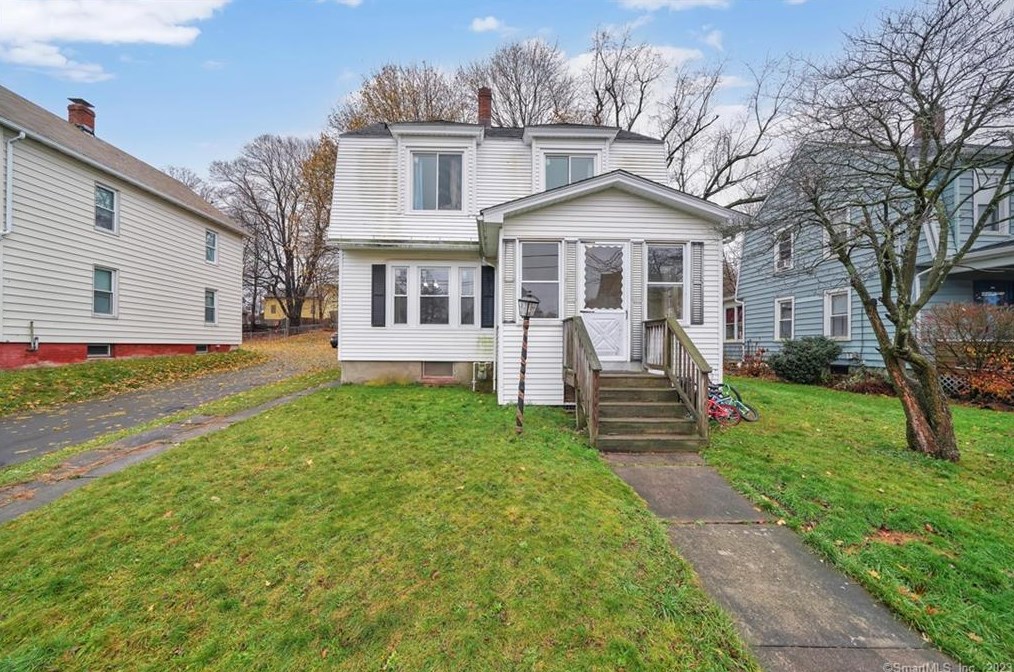 47 Cottage Pl, New Britain, CT 06051