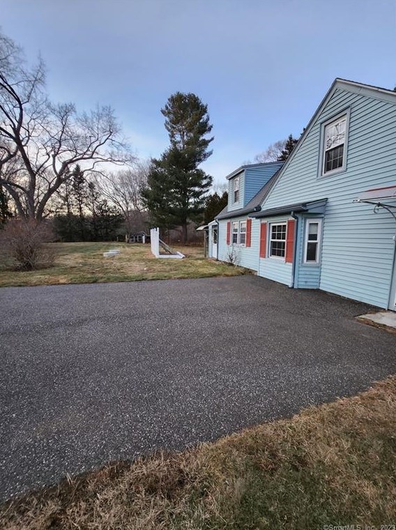 397 Buddington Rd, Groton, CT 06340