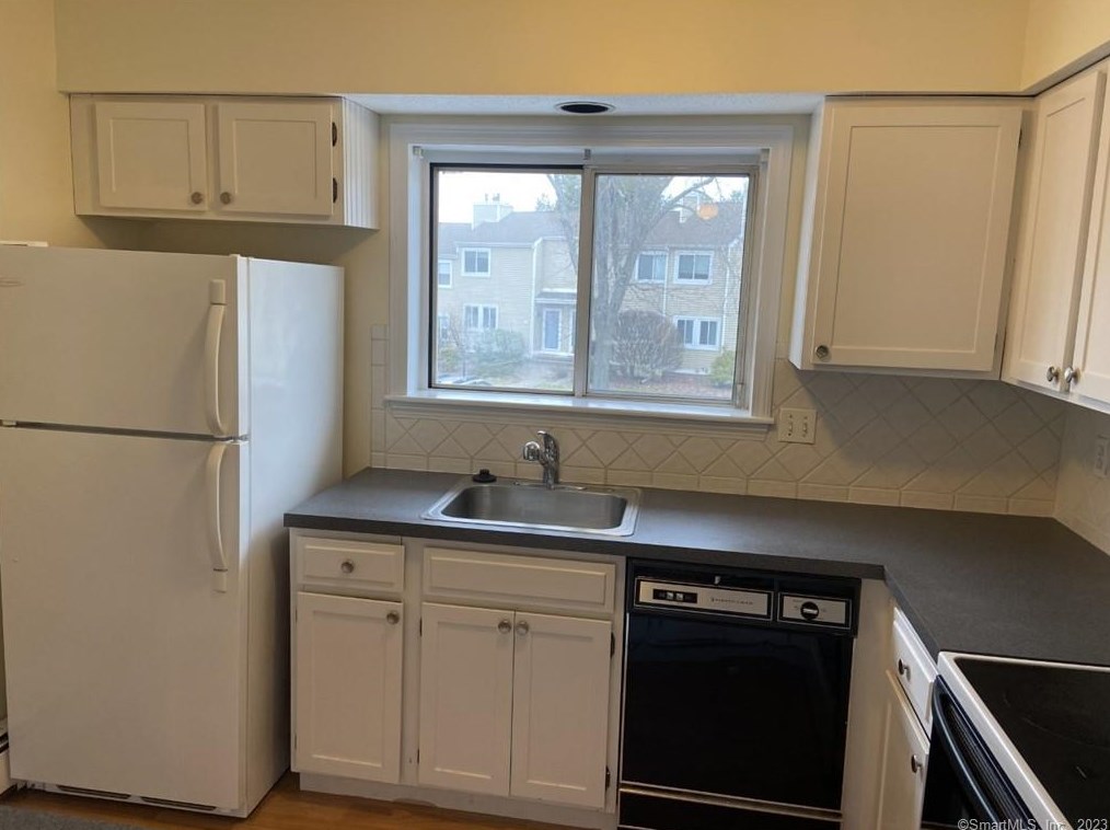 60 Old Town Rd #151, Vernon, CT 06066