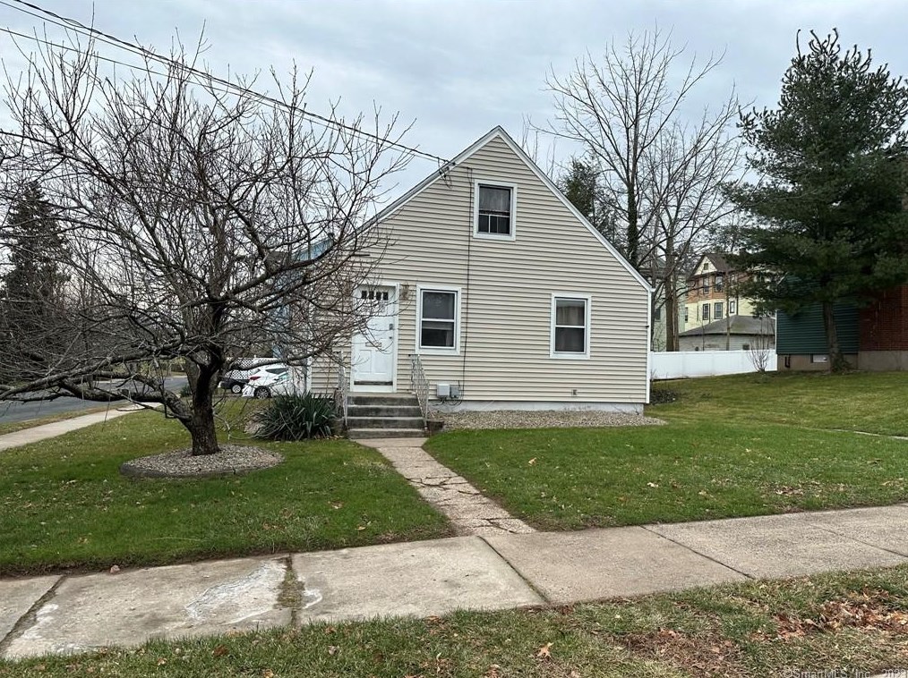 40 Hayes St, New Britain, CT 06053