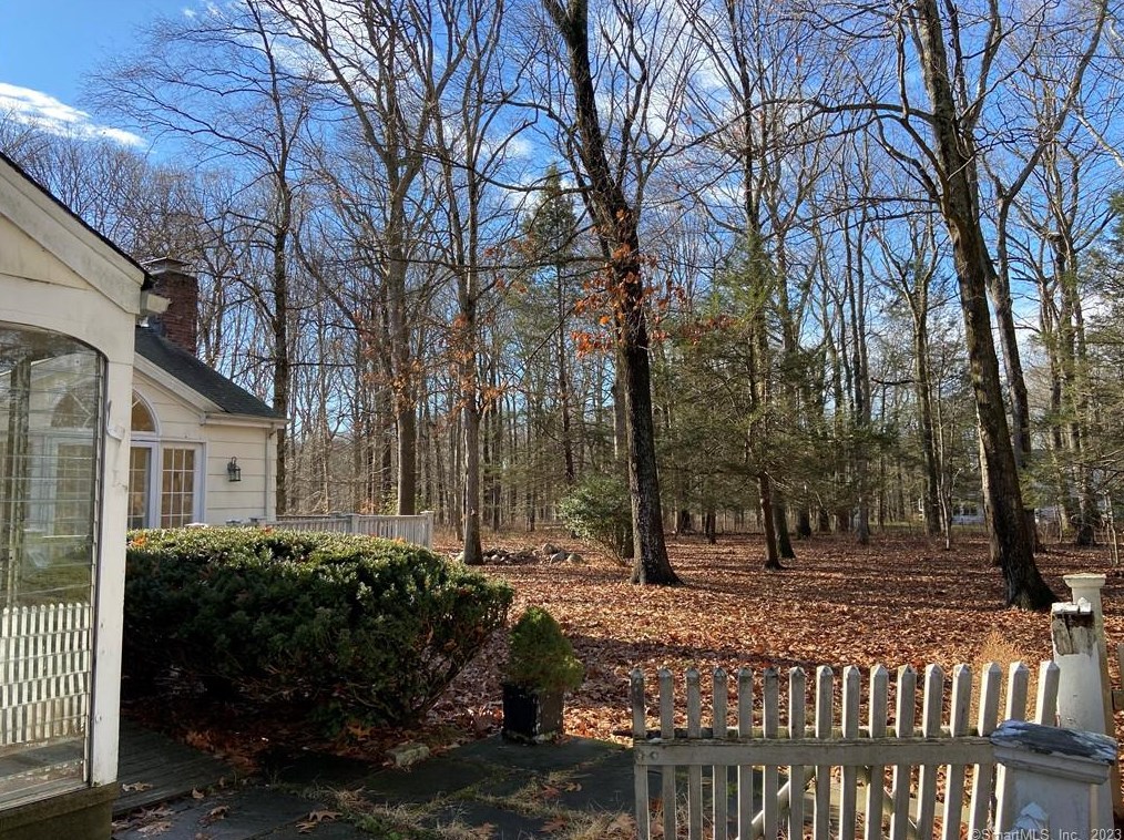 104 Bald Hill Rd, New Canaan, CT 06840