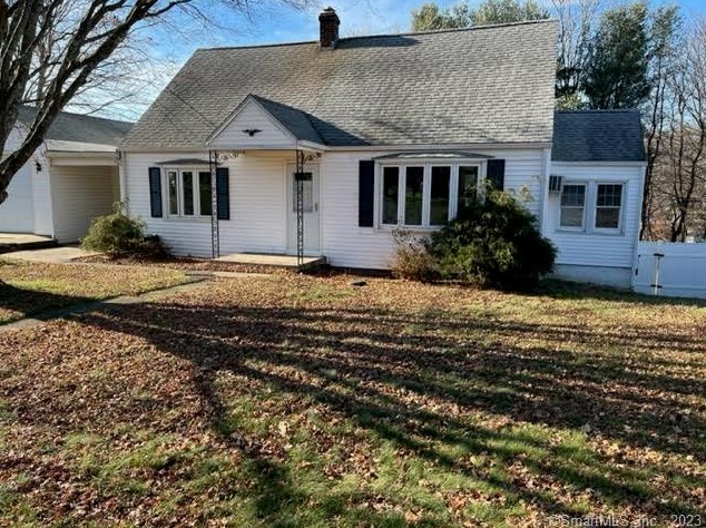 67 Crown Street Ext, Meriden CT  06450-7704 exterior